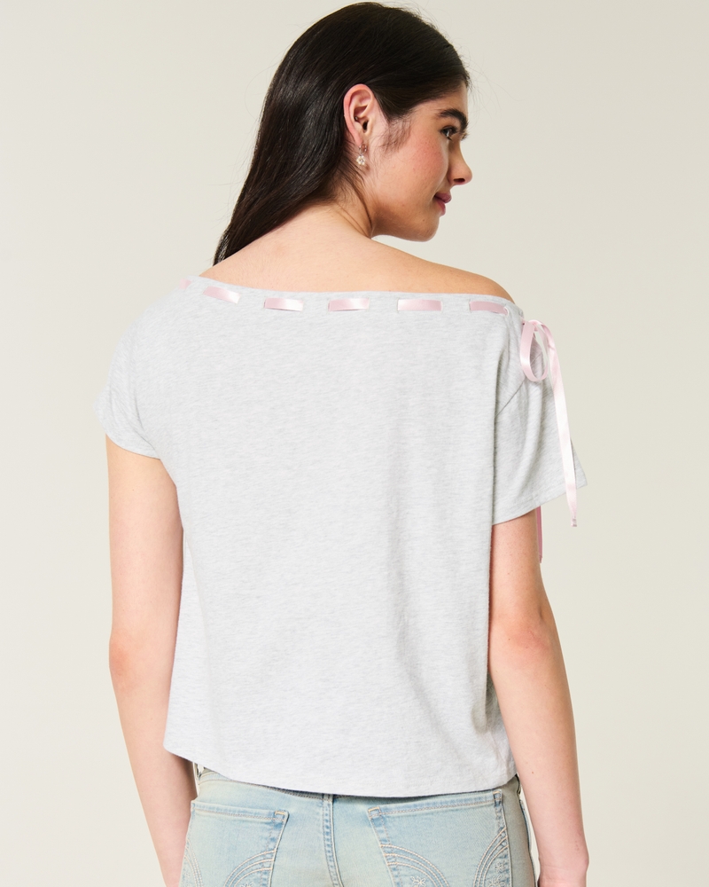 weit geschnittenes schulterfreies t-shirt mit bindeband vorne