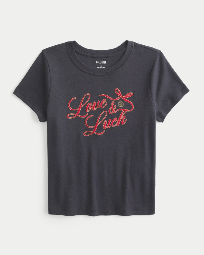 baby-t-shirt mit liebes- und glücksmuster
