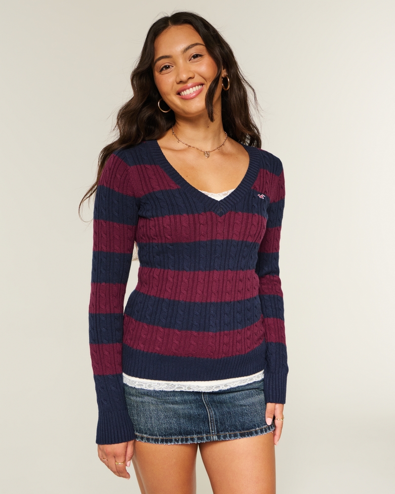 zopfmusterpullover mit v-ausschnitt