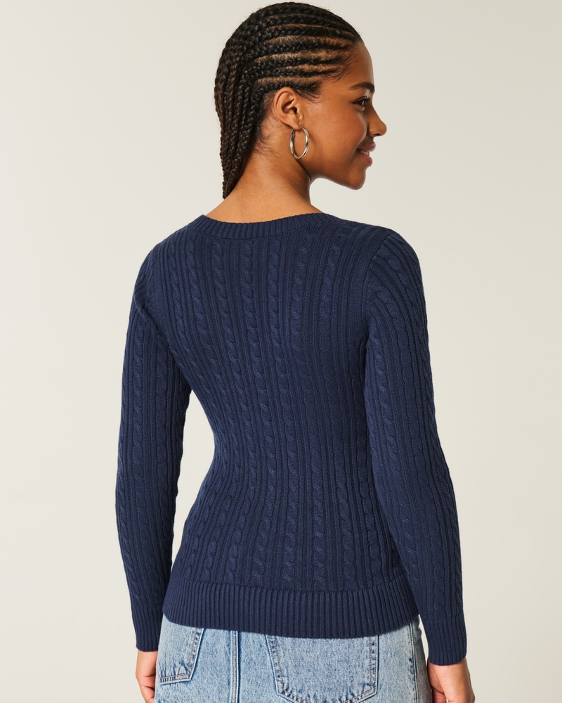 zopfmusterpullover mit v-ausschnitt