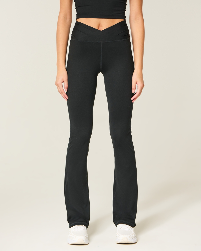 gilly hicks active recharge leggings mit wickelbund und stiefeletten