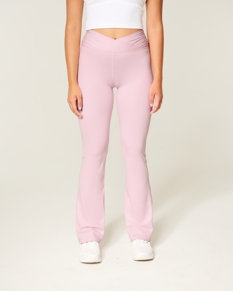 gilly hicks active recharge leggings mit wickelbund und stiefeletten