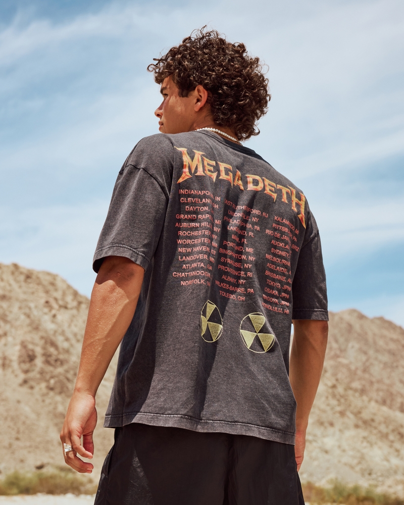 megadeth tour grafik-t-shirt mit quadratischer passform
