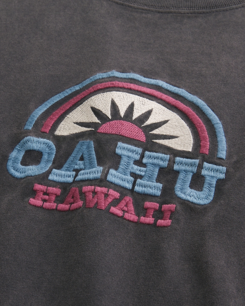 quadratisch geschnittenes schweres t-shirt mit oahu-muster