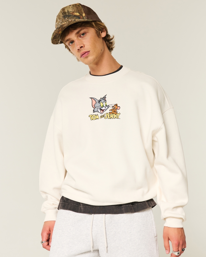 locker sitzendes sweatshirt mit rundhalsausschnitt und tom-und-jerry-motiv