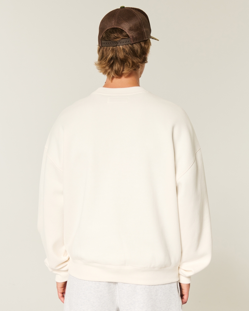 locker sitzendes sweatshirt mit rundhalsausschnitt und tom-und-jerry-motiv