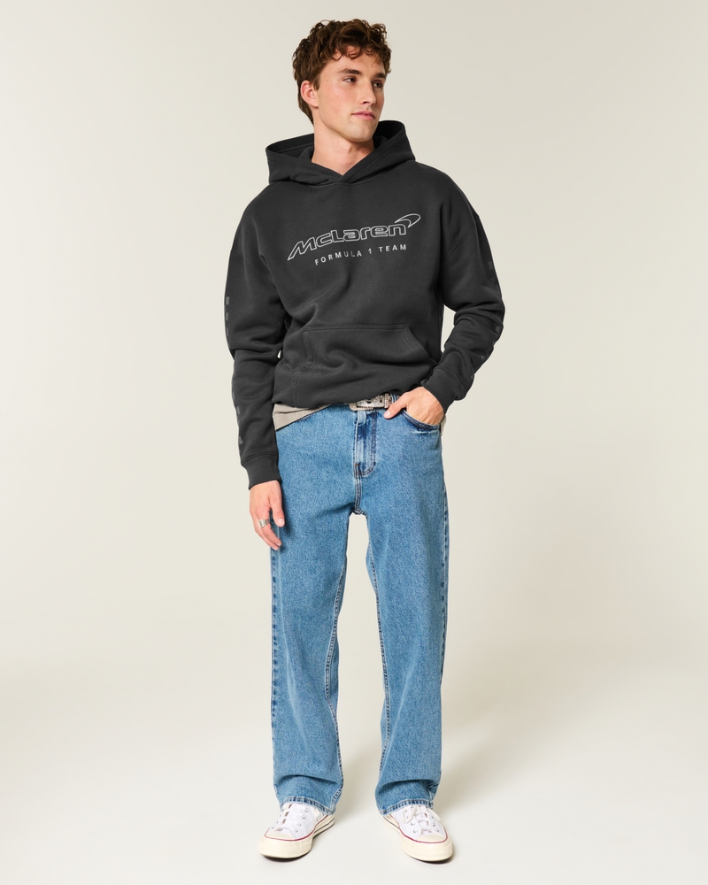 quadratischer kapuzenpullover mit reißverschluss und dem red bull racing logo in oracle bone script-schriftzug