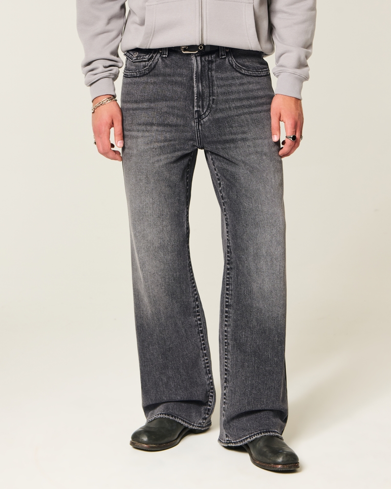 bootcut-jeans mit mittelblauer aufgesetzter tasche