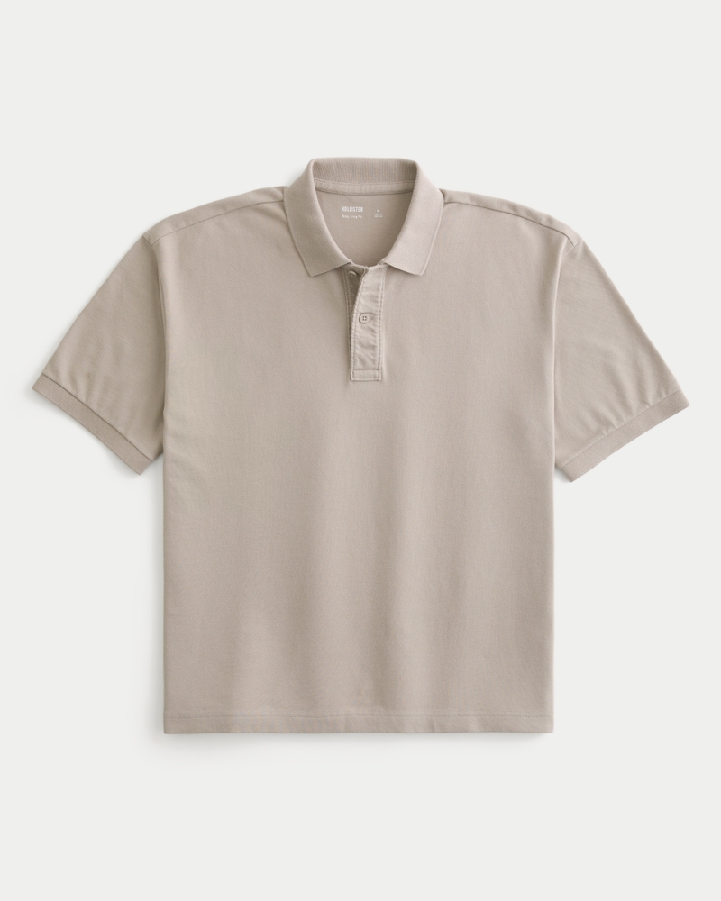 poloshirt mit quadratischem schnitt und kurzer waschung