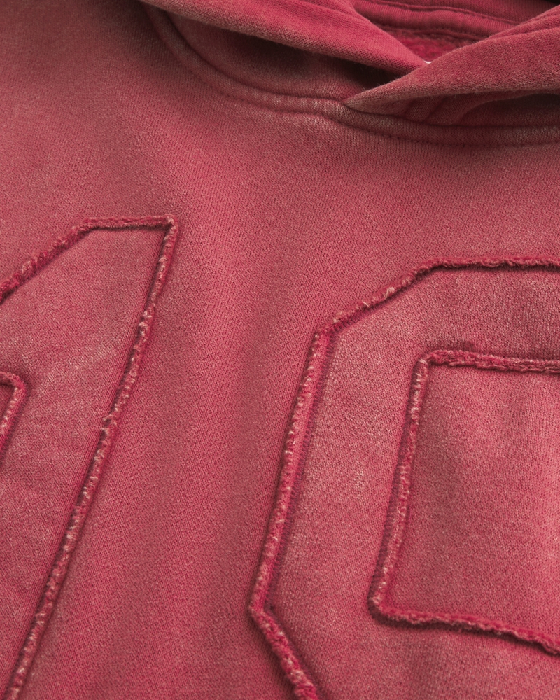 quadratisch geschnittener hoodie mit digitalmuster