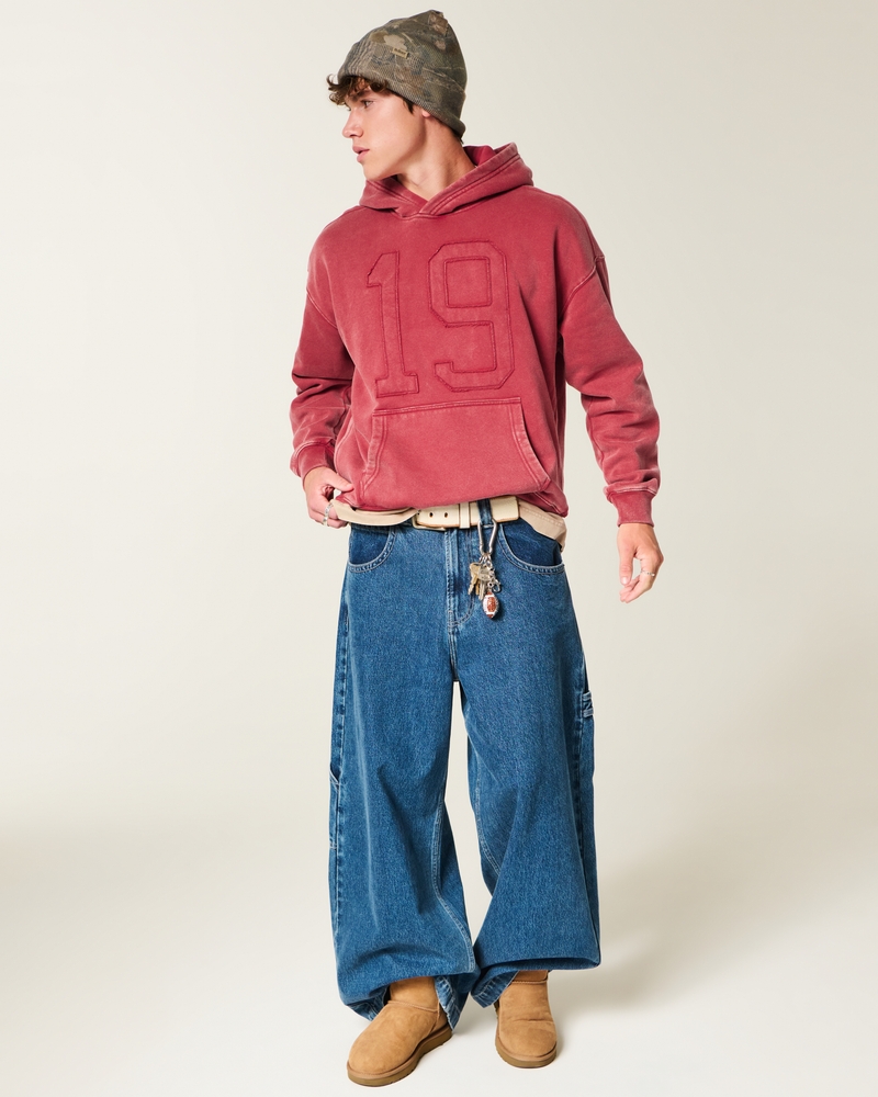 quadratisch geschnittener hoodie mit digitalmuster