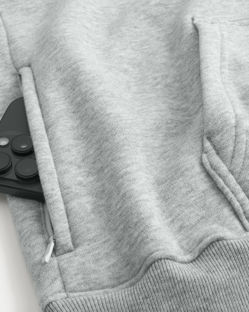 quadratisch geschnittener hoodie mit digitalmuster