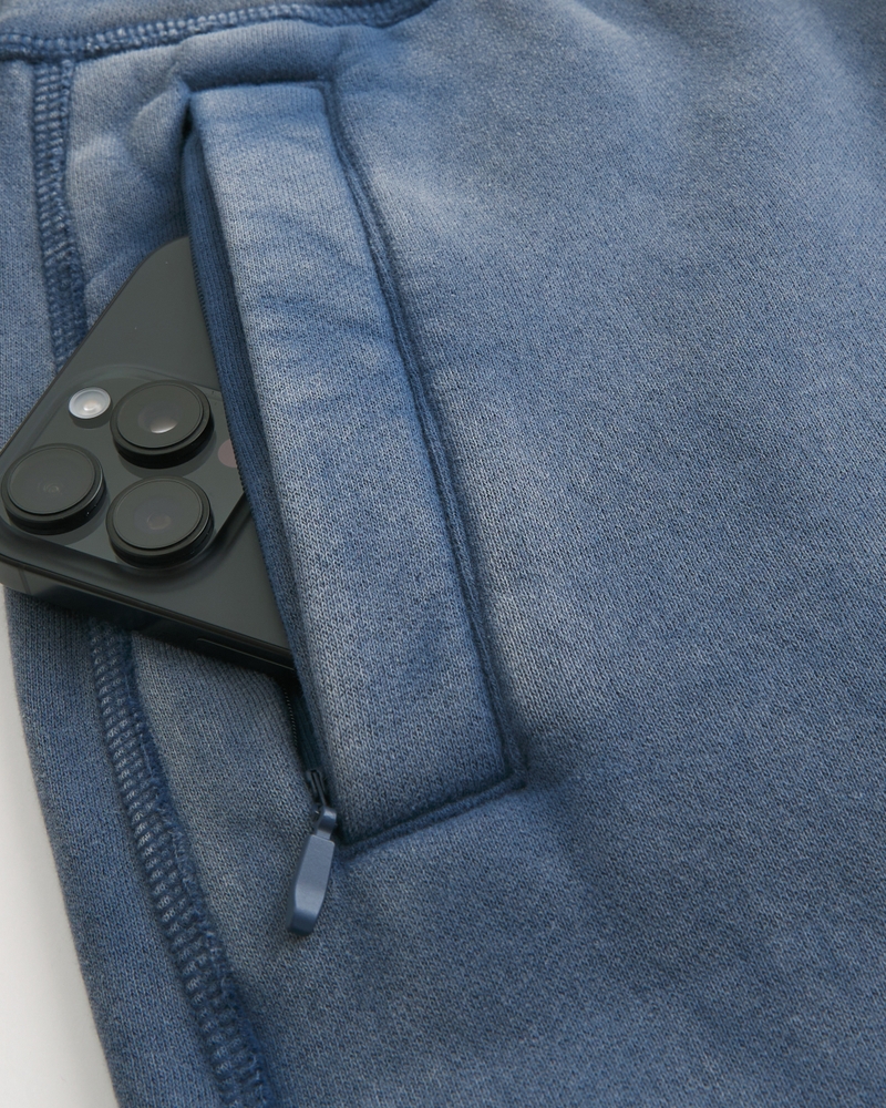 jogginghose mit taschen und big-sur-muster